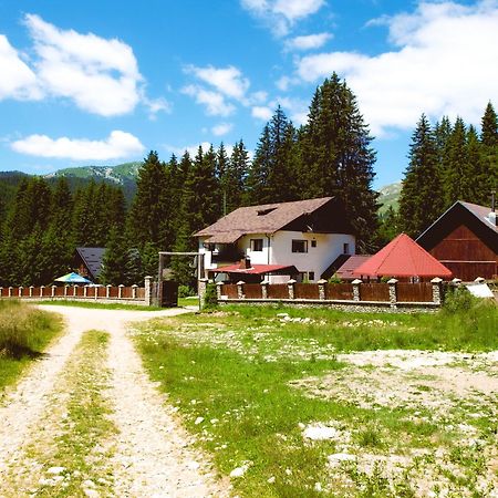 Willa Mounthoff Retreat Moroeni Zewnętrze zdjęcie