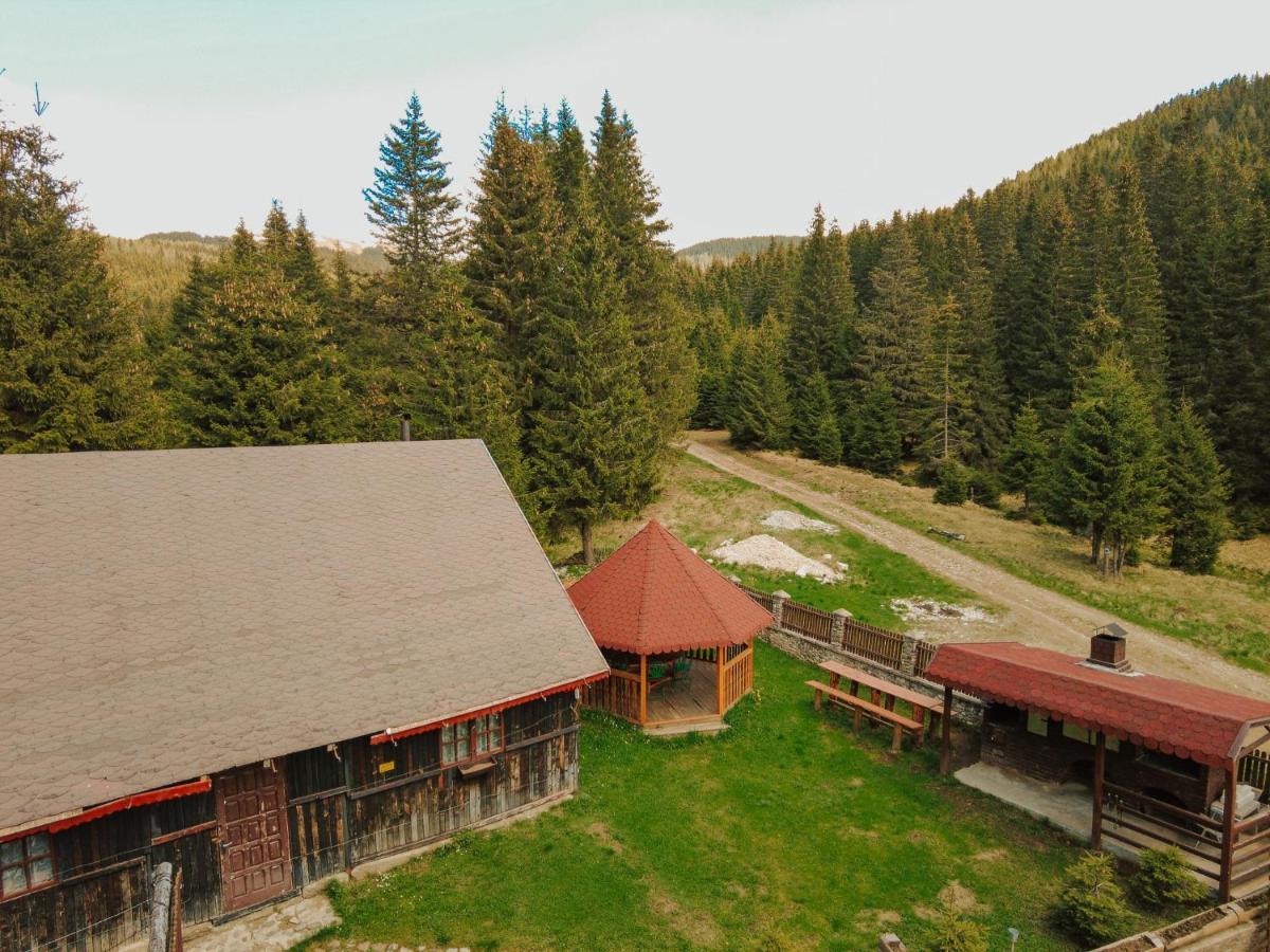 Willa Mounthoff Retreat Moroeni Zewnętrze zdjęcie