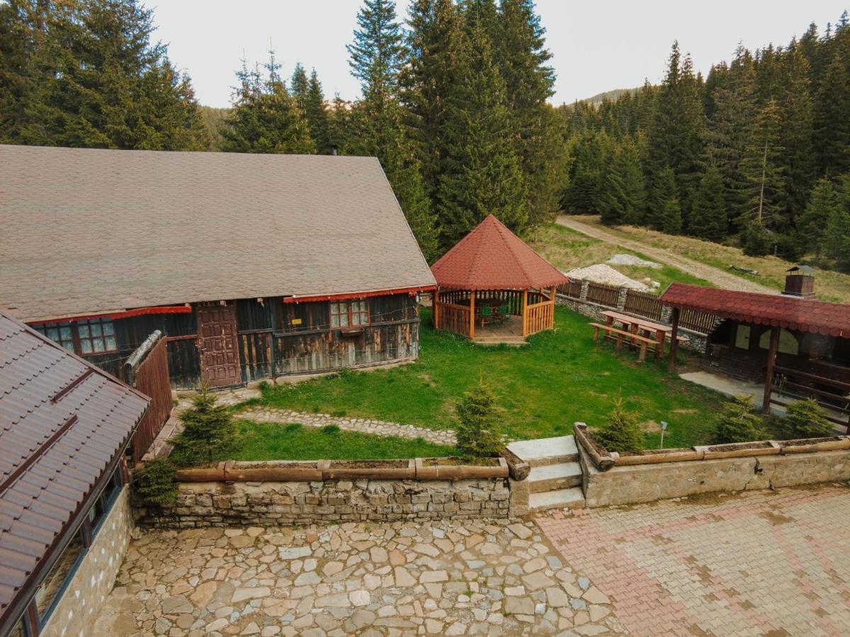 Willa Mounthoff Retreat Moroeni Zewnętrze zdjęcie